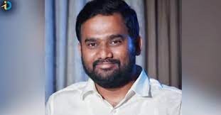 రూ.2వేల కోట్ల డ్రగ్స్ అక్రమ రవాణా కేసులో సినీ నిర్మాత అరెస్ట్ రూ.2వేల కోట్ల డ్రగ్స్ అక్రమ రవాణా కేసులో సినీ నిర్మాత అరెస్ట్