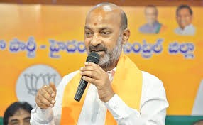 అబద్దాల్లో, అంకెల్లో, అప్పుల్లో, దోపిడీలో బీఆర్ఎస్.. సర్కార్ ను.. మించిన కాంగ్రెస్.. అబద్దాల్లో, అంకెల్లో, అప్పుల్లో, దోపిడీలో బీఆర్ఎస్.. సర్కార్ ను.. మించిన కాంగ్రెస్..