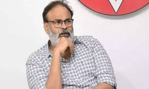 మంత్రి పదవికి ఇంకా టైముంది మంత్రి పదవికి ఇంకా టైముంది