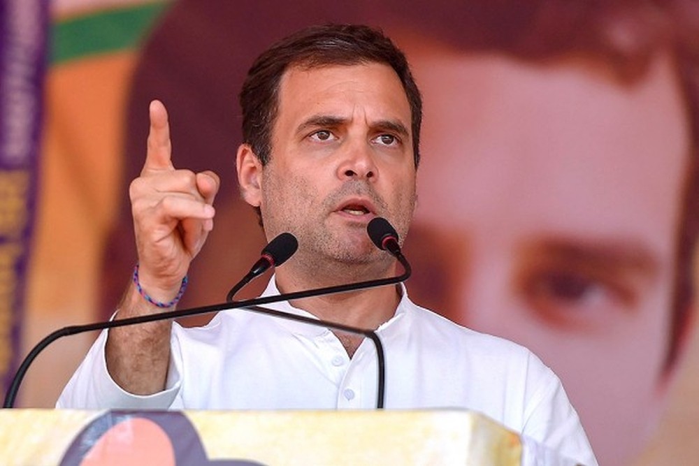 దేశం లో అన్ని సంక్షోబాలకు మోదీ ప్రభుత్వం పాలనీ కారణం : రాహుల్ గాంధీ దేశం లో అన్ని సంక్షోబాలకు మోదీ ప్రభుత్వం పాలనీ కారణం : రాహుల్ గాంధీ