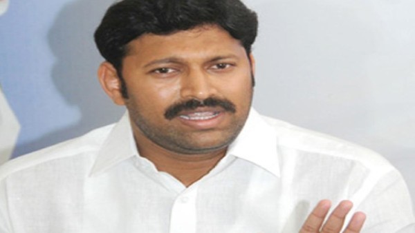 హజరు కాలేను..గడువు ఇవ్వండి సీబీఐని కోరిన అవినాష్ రెడ్డి హజరు కాలేను..గడువు ఇవ్వండి సీబీఐని కోరిన అవినాష్ రెడ్డి