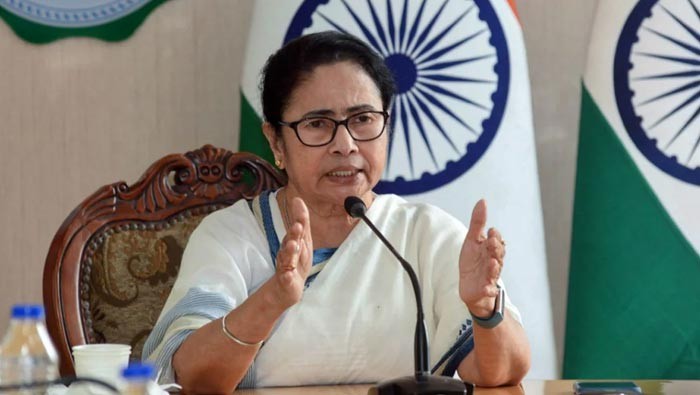 లోక్సభ ఎన్నికల్లో కాంగ్రెస్ పార్టీ బలంగా ఉన్న చోట్ల టీఎంసీ మద్దతు... తృణమూల్ కాంగ్రెస్ అధినేత్రి మమతా బెనర్జీ లోక్సభ ఎన్నికల్లో కాంగ్రెస్ పార్టీ బలంగా ఉన్న చోట్ల టీఎంసీ మద్దతు... తృణమూల్ కాంగ్రెస్ అధినేత్రి మమతా బెనర్జీ