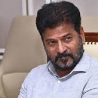 రేవంత్ పై హామీల ఒత్తిడి