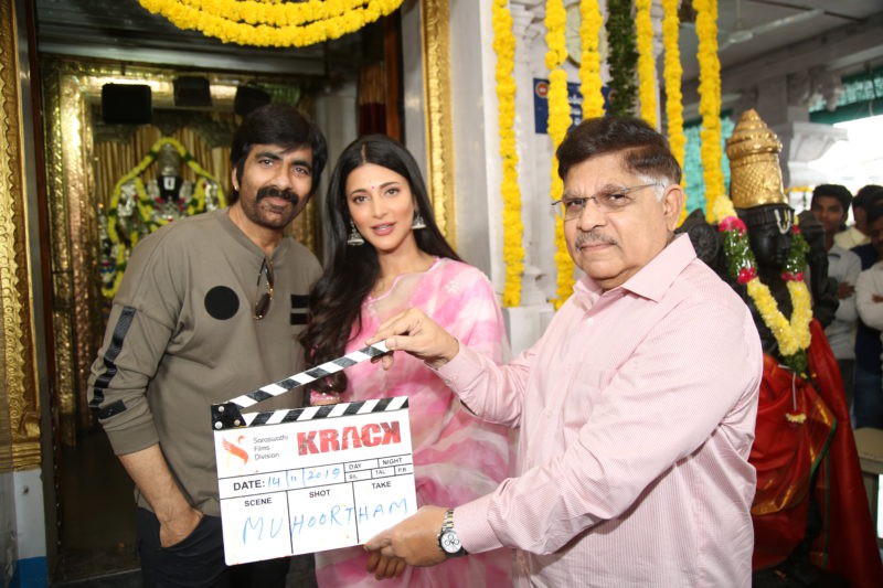 గ్రాండ్గా ప్రారంభమైన మాస్ మహారాజా రవితేజ, శృతిహాసన్, గోపీచంద్ మలినేని, ఠాగూర్ మధు చిత్రం `క్రాక్` గ్రాండ్గా ప్రారంభమైన మాస్ మహారాజా రవితేజ, శృతిహాసన్, గోపీచంద్ మలినేని, ఠాగూర్ మధు చిత్రం `క్రాక్`