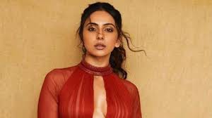 నాతో పెట్టుకోవద్దు అంటున్న బ్యూటీ రకుల్ ప్రీత్ సింగ్ స్ట్రాంగ్ వార్నింగ్.. నాతో పెట్టుకోవద్దు అంటున్న బ్యూటీ రకుల్ ప్రీత్ సింగ్ స్ట్రాంగ్ వార్నింగ్..