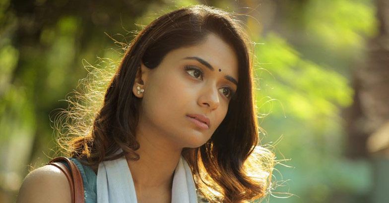 సంధ్యారాజు గారు లేకపోతే నాట్యం సినిమా ఇంత బాగా వచ్చేది కాదు.. డైరెక్టర్ రేవంత్ కోరుకొండ సంధ్యారాజు గారు లేకపోతే నాట్యం సినిమా ఇంత బాగా వచ్చేది కాదు.. డైరెక్టర్ రేవంత్ కోరుకొండ