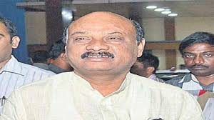 అయ్యన్నపై పోలీసుల ఫిర్యాదు అయ్యన్నపై పోలీసుల ఫిర్యాదు