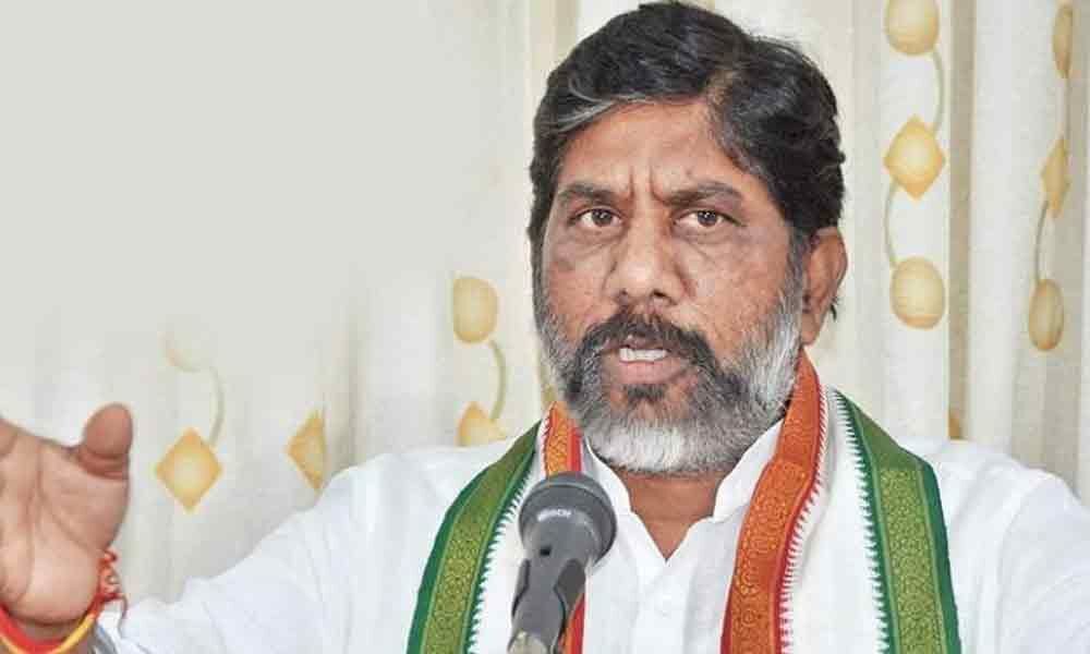 నూతన వ్యవసాయ చట్టాలను ఉపసంహరణ కాంగ్రెస్ పార్టీ విజయం నూతన వ్యవసాయ చట్టాలను ఉపసంహరణ కాంగ్రెస్ పార్టీ విజయం
