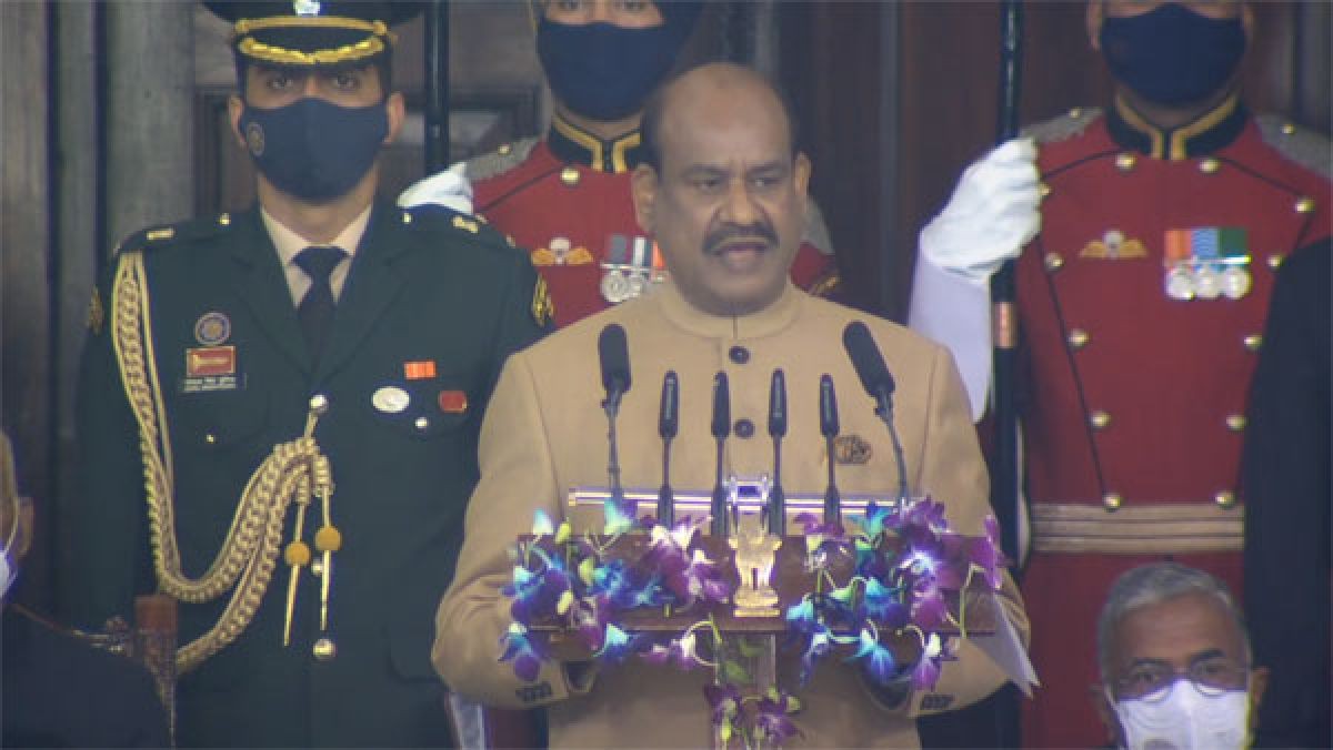 భారత రాజ్యాంగం ఆధునిక భగవత్ గీత... లోక్సభ స్పీకర్ ఓం బిర్లా భారత రాజ్యాంగం ఆధునిక భగవత్ గీత... లోక్సభ స్పీకర్ ఓం బిర్లా