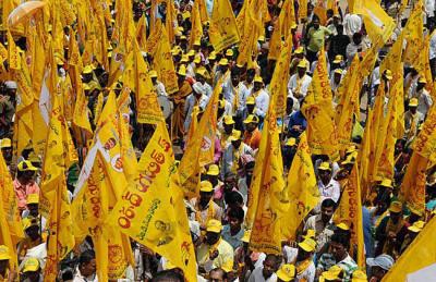 కంచుకోటల్లో పంక్చర్లు కంచుకోటల్లో పంక్చర్లు