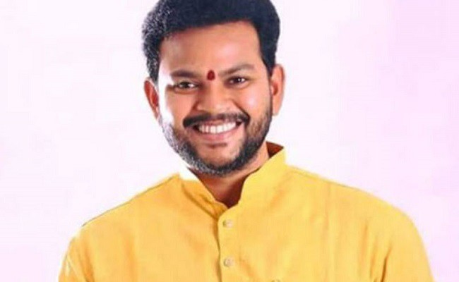 సిక్కోలులో దూసుకొస్తున్న రామ్మోహన్... సిక్కోలులో దూసుకొస్తున్న రామ్మోహన్...