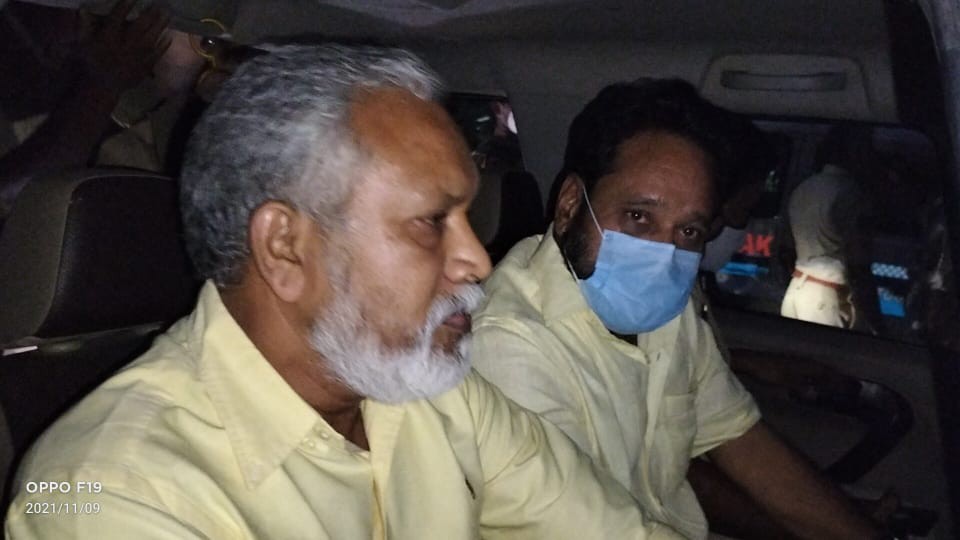 కుప్పంలో ఉద్రిక్తత…టీడీపీ నేతల ఆరెస్టు కుప్పంలో ఉద్రిక్తత…టీడీపీ నేతల ఆరెస్టు