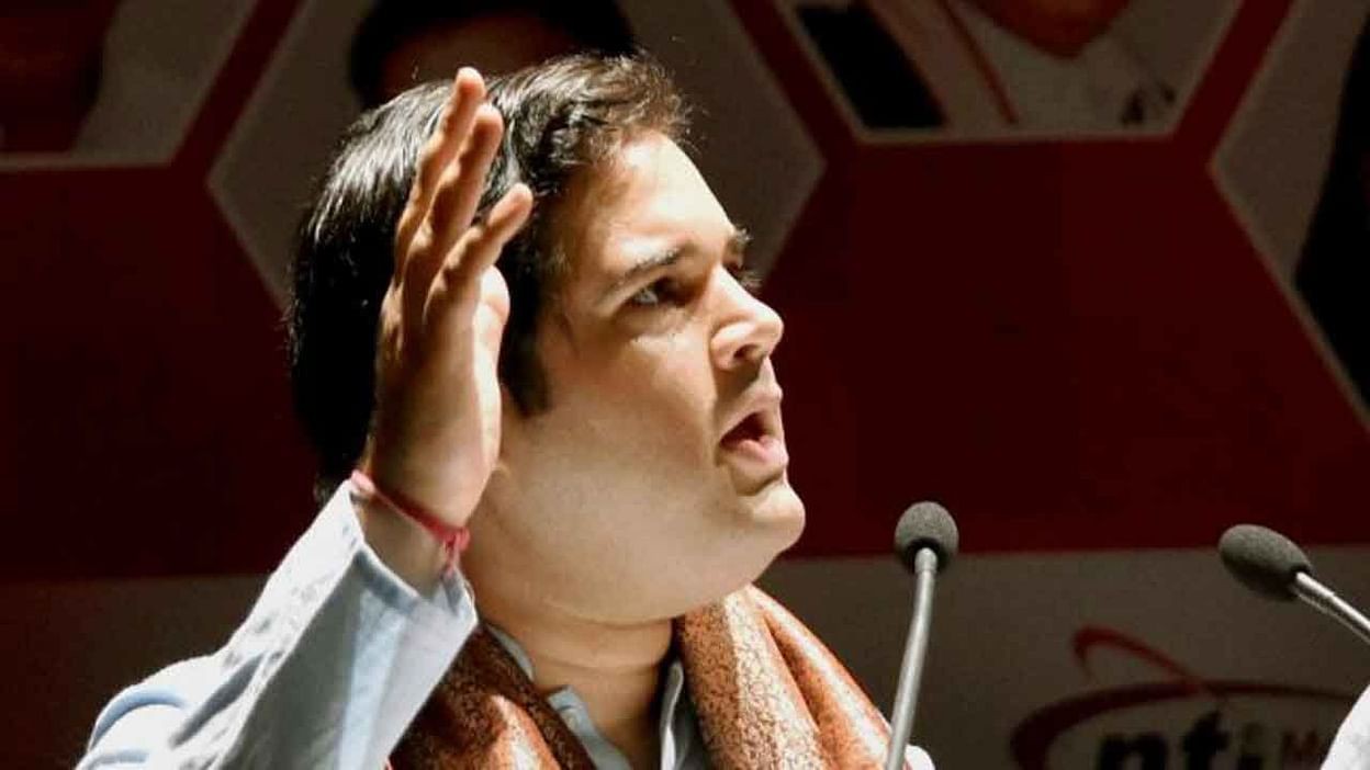 బీజేపీ... ఎంపీ వరుణ్ గాంధీ మధ్య గ్యాప్ బీజేపీ... ఎంపీ వరుణ్ గాంధీ మధ్య గ్యాప్