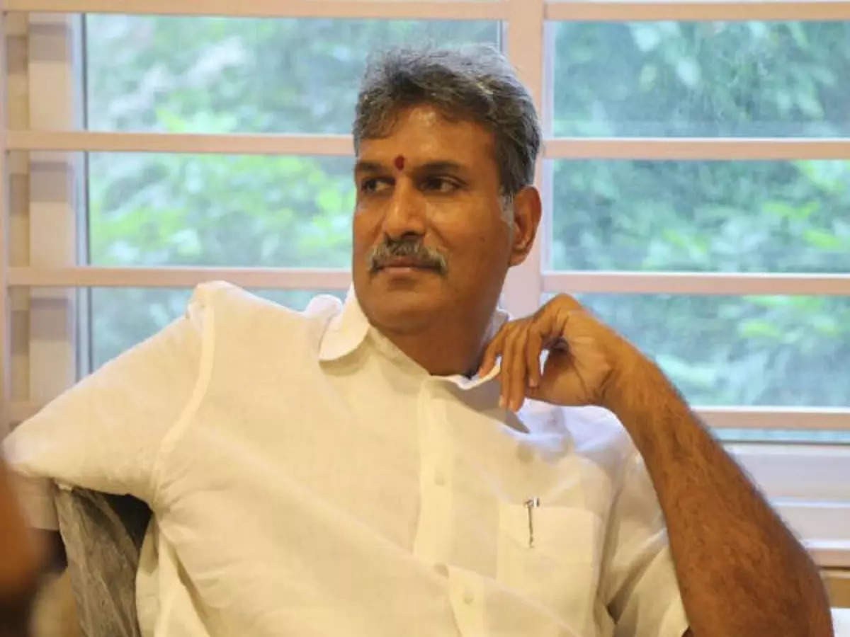 అంతు పట్టని కేశినేని వ్యూహం అంతు పట్టని కేశినేని వ్యూహం