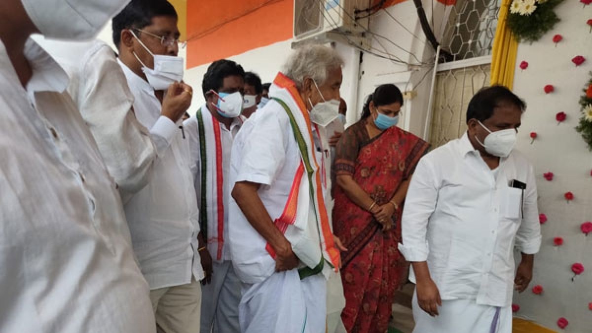 ఏపీపై కాంగ్రెస్ దృష్టి... ఏపీపై కాంగ్రెస్ దృష్టి...