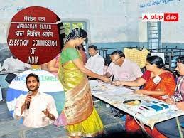 ఎన్నికల సిబ్బంది ఎంపికపై ఈసీ దృష్టి ఎన్నికల సిబ్బంది ఎంపికపై ఈసీ దృష్టి