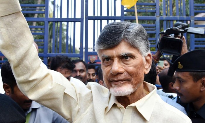 29 నుంచి జనంలోకి బాబు 29 నుంచి జనంలోకి బాబు