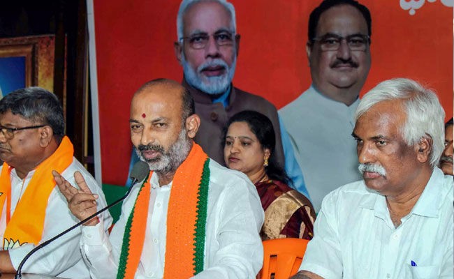 కొంప ముంచిన కలహాలు.. బీజేపీ ఎంపీలకు పరాభవం కొంప ముంచిన కలహాలు.. బీజేపీ ఎంపీలకు పరాభవం