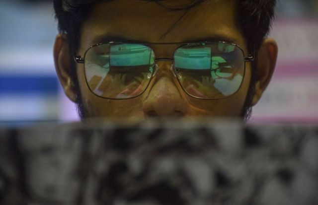 లింక్, ఓటిపీ లేకుండానే డబ్బులు మాయం లింక్, ఓటిపీ లేకుండానే డబ్బులు మాయం