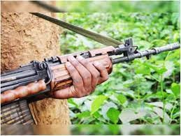 మూడు రాష్ట్రాల్లో మావోయిస్టుల హల్ చల్ మూడు రాష్ట్రాల్లో మావోయిస్టుల హల్ చల్
