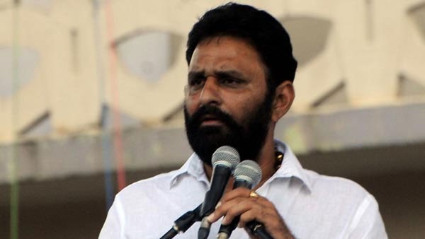 పవన్ కళ్యాణ్, చంద్రబాబుకు భయపడే వ్యక్తులు ఇక్కడ ఎవరూ లేరు పవన్ కళ్యాణ్, చంద్రబాబుకు భయపడే వ్యక్తులు ఇక్కడ ఎవరూ లేరు