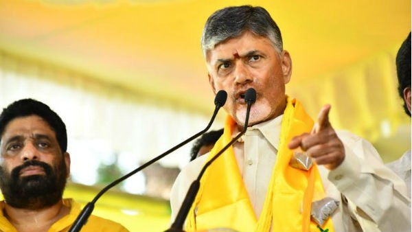 ఇబ్బందులు పడుతున్న ఆ సామాజిక వర్గం ఇబ్బందులు పడుతున్న ఆ సామాజిక వర్గం