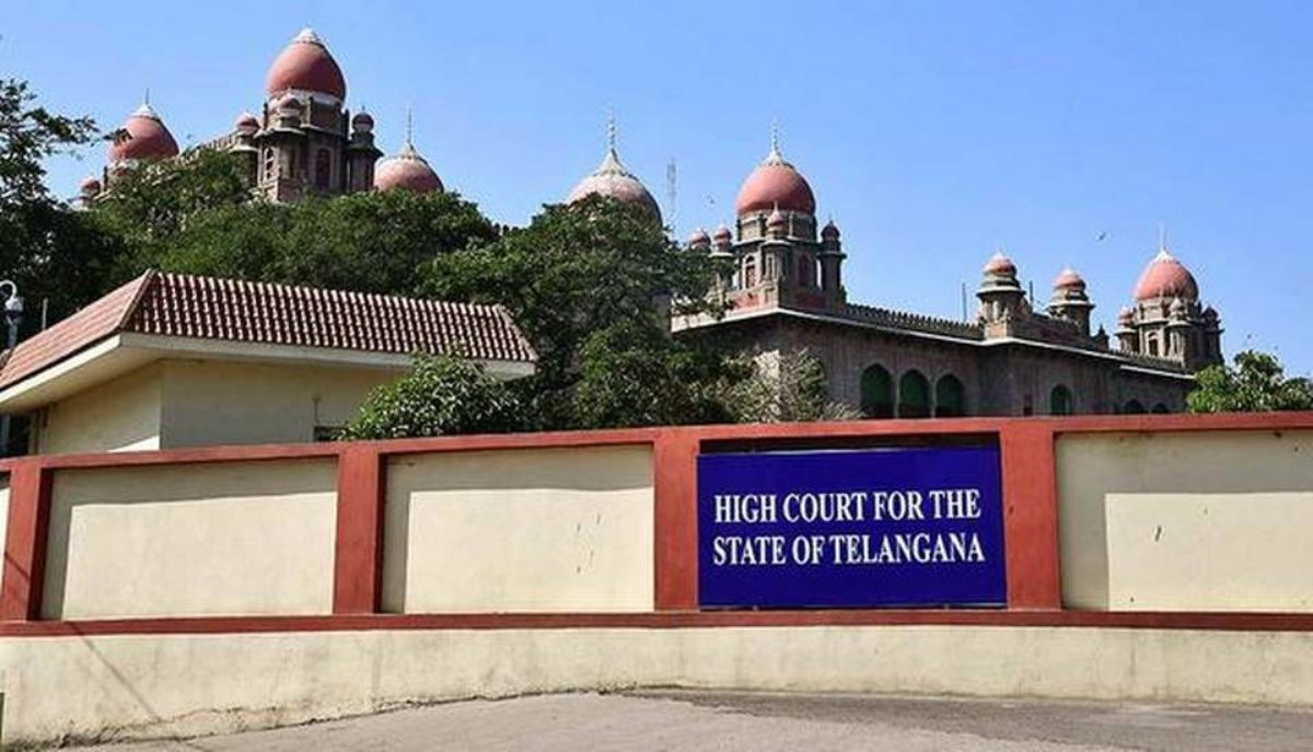 సిద్దిపేట్ కలెక్టర్ పై హైకోర్టు ఫైర్ సిద్దిపేట్ కలెక్టర్ పై హైకోర్టు ఫైర్