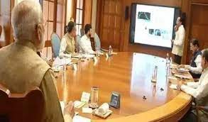 2040లోగా చంద్రుడి మీదకు భారతీయ వ్యోమగామి... శాస్త్రవేత్తలను కోరినట్లు ప్రధాని మోదీ 2040లోగా చంద్రుడి మీదకు భారతీయ వ్యోమగామి... శాస్త్రవేత్తలను కోరినట్లు ప్రధాని మోదీ