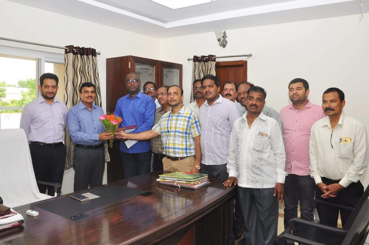 30 రోజుల ప్రణాలికలో చేపట్టిన పనుల పెండింగ్ బిల్లులు వెంటనే చెల్లించాలి జిల్లా కలెక్టర్. డాక్టర్. ఏ.శరత్ 30 రోజుల ప్రణాలికలో చేపట్టిన పనుల పెండింగ్ బిల్లులు వెంటనే చెల్లించాలి జిల్లా కలెక్టర్. డాక్టర్. ఏ.శరత్
