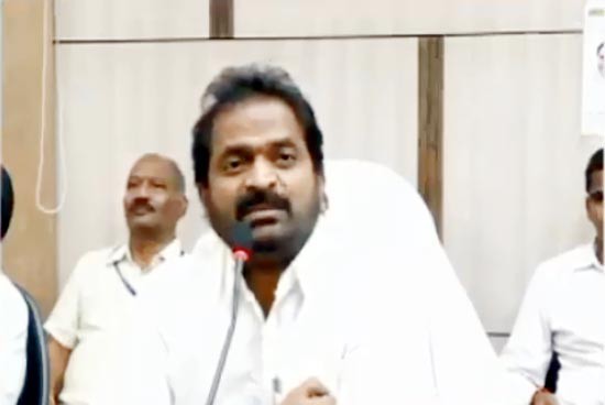 టూర్స్ అండ్ ట్రావెల్స్ సంస్థలు పర్యాటక శాఖలో గుర్తింపు నమోదు పర్యాటక శాఖ మంత్రి. శ్రీనివాస్ గౌడ్ టూర్స్ అండ్ ట్రావెల్స్ సంస్థలు పర్యాటక శాఖలో గుర్తింపు నమోదు పర్యాటక శాఖ మంత్రి. శ్రీనివాస్ గౌడ్