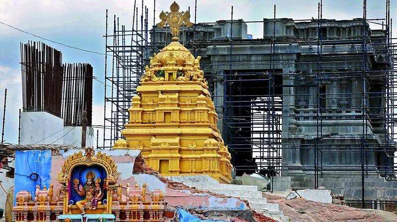 యాద్రాద్రి కథనాలపై మండిపాటు యాద్రాద్రి కథనాలపై మండిపాటు