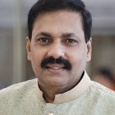 ఆసుపత్రిలో వైకాపా నేతలను పరామర్శించిన ఎమ్మెల్యే కాకాణి ఆసుపత్రిలో వైకాపా నేతలను పరామర్శించిన ఎమ్మెల్యే కాకాణి