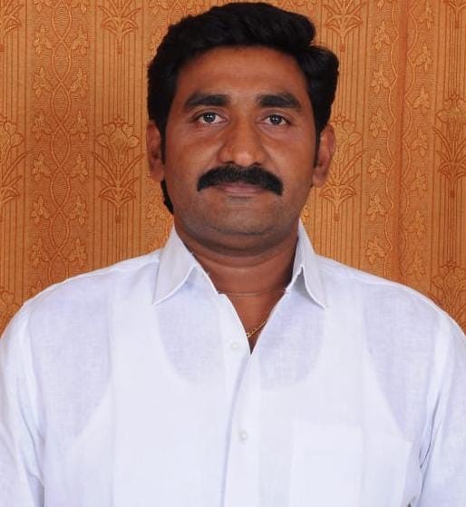 పెంచల కోన దేవస్థానం చైర్ పర్సన్ గా చెన్ను తిరుపాలు రెడ్డి కోన దేవస్థానానికి నూతన పాలకవర్గం నియామకానికి గ్రీన్ సిగ్నల్ పెంచల కోన దేవస్థానం చైర్ పర్సన్ గా చెన్ను తిరుపాలు రెడ్డి కోన దేవస్థానానికి నూతన పాలకవర్గం నియామకానికి గ్రీన్ సిగ్నల్