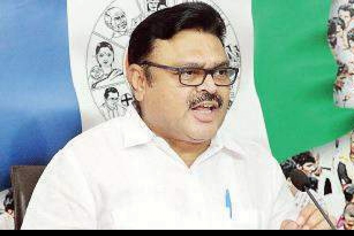 అయ్యన్నకు మతి భ్రమించింది అయ్యన్నకు మతి భ్రమించింది