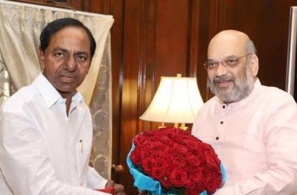 కేంద్రమంత్రి అమిత్ షాతో కేసీఆర్ భేటీ కేంద్రమంత్రి అమిత్ షాతో కేసీఆర్ భేటీ