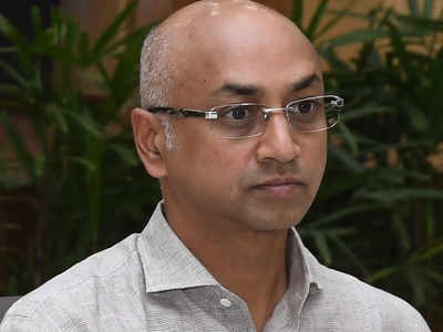 గల్లా ఫ్రమ్ విజయవాడ గల్లా ఫ్రమ్ విజయవాడ