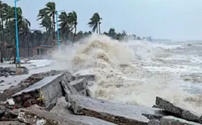 తీవ్ర వాయుగుండంగా మారిన గులాబ్ తుపాను తీవ్ర వాయుగుండంగా మారిన గులాబ్ తుపాను