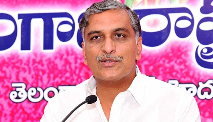 నేత కార్మికులు త్రిఫ్ట్ ఎంత కడితే అంతకు డబుల్ ప్రభుత్వం చెల్లింపు: హరీశ్రావు నేత కార్మికులు త్రిఫ్ట్ ఎంత కడితే అంతకు డబుల్ ప్రభుత్వం చెల్లింపు: హరీశ్రావు