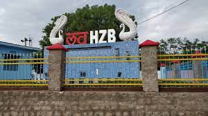 హూజురాబాద్ లో సెట్ చేసేశారు హూజురాబాద్ లో సెట్ చేసేశారు