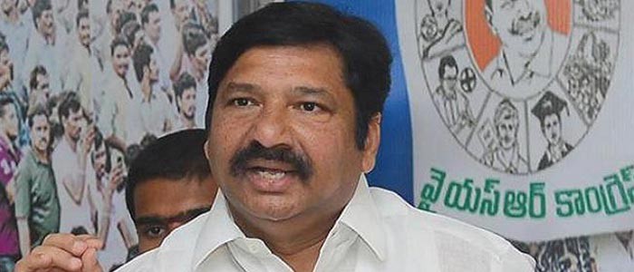 జోగి హడావిడితో టీడీపీకి సింపతి జోగి హడావిడితో టీడీపీకి సింపతి