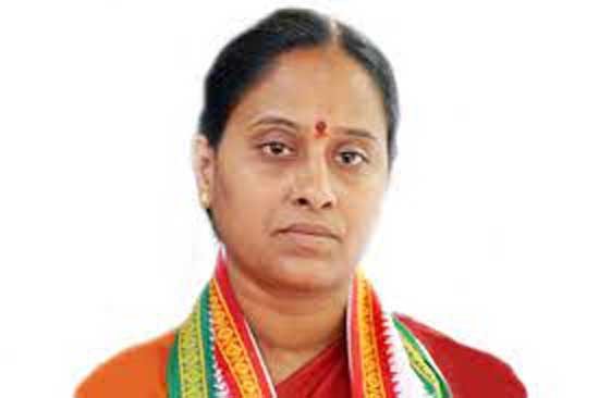 హుజురాబాద్ లో కాంగ్రెస్ చిచ్చు హుజురాబాద్ లో కాంగ్రెస్ చిచ్చు