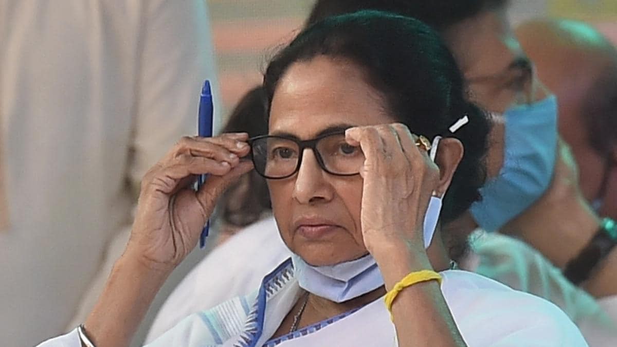 మమత గెలుపు నల్లేరు మీద నడకే మమత గెలుపు నల్లేరు మీద నడకే