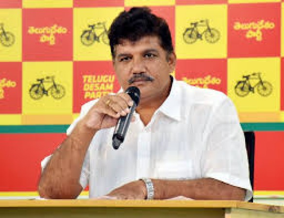 దుకూడు పెంచిన నరేంద్ర దుకూడు పెంచిన నరేంద్ర