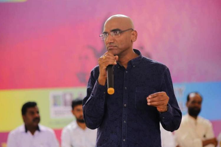 చైత్ర కుటుంబాన్ని ప్రభుత్వం ఆదుకోవాలి... నిందితుడిని ఎన్ కౌంటర్ చేయాలి టీపీసీసీ అధ్యక్షుడు రేవంత్ రెడ్డి... చైత్ర కుటుంబాన్ని ప్రభుత్వం ఆదుకోవాలి... నిందితుడిని ఎన్ కౌంటర్ చేయాలి టీపీసీసీ అధ్యక్షుడు రేవంత్ రెడ్డి...