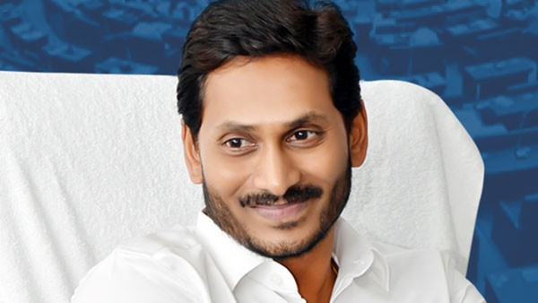 సీనియర్లతో వైసీపీకి ఇబ్బందే సీనియర్లతో వైసీపీకి ఇబ్బందే
