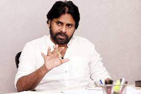 పవన్ కు సపోర్ట్ గా మారిపోయిన ... మరో వర్గం పవన్ కు సపోర్ట్ గా మారిపోయిన ... మరో వర్గం