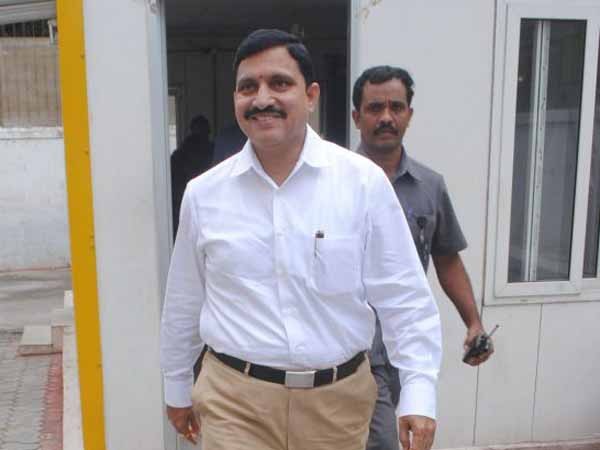 చంద్రబాబు కోసం సుజనా చౌదరి..? చంద్రబాబు కోసం సుజనా చౌదరి..?