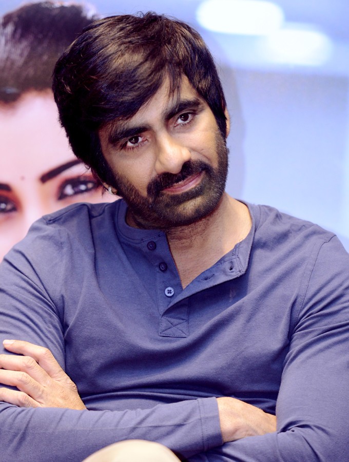ద్విపాత్రాభినయం చేయనున్న రవితేజ..!! ద్విపాత్రాభినయం చేయనున్న రవితేజ..!!