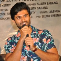 పోస్ట్‌ ప్రొడక్షన్ కార్యక్రమాల్లో విజయ్ దేవరకొండ "టాక్సీవాలా".... జూన్ రెండ‌వ వారం లో ప్రపంచవ్యాప్తంగా విడుదల