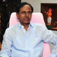 కేంద్ర హోంశాఖ మంత్రి రాజ్ నాథ్  తో  సీఎం కేసీఆర్ భేటీ